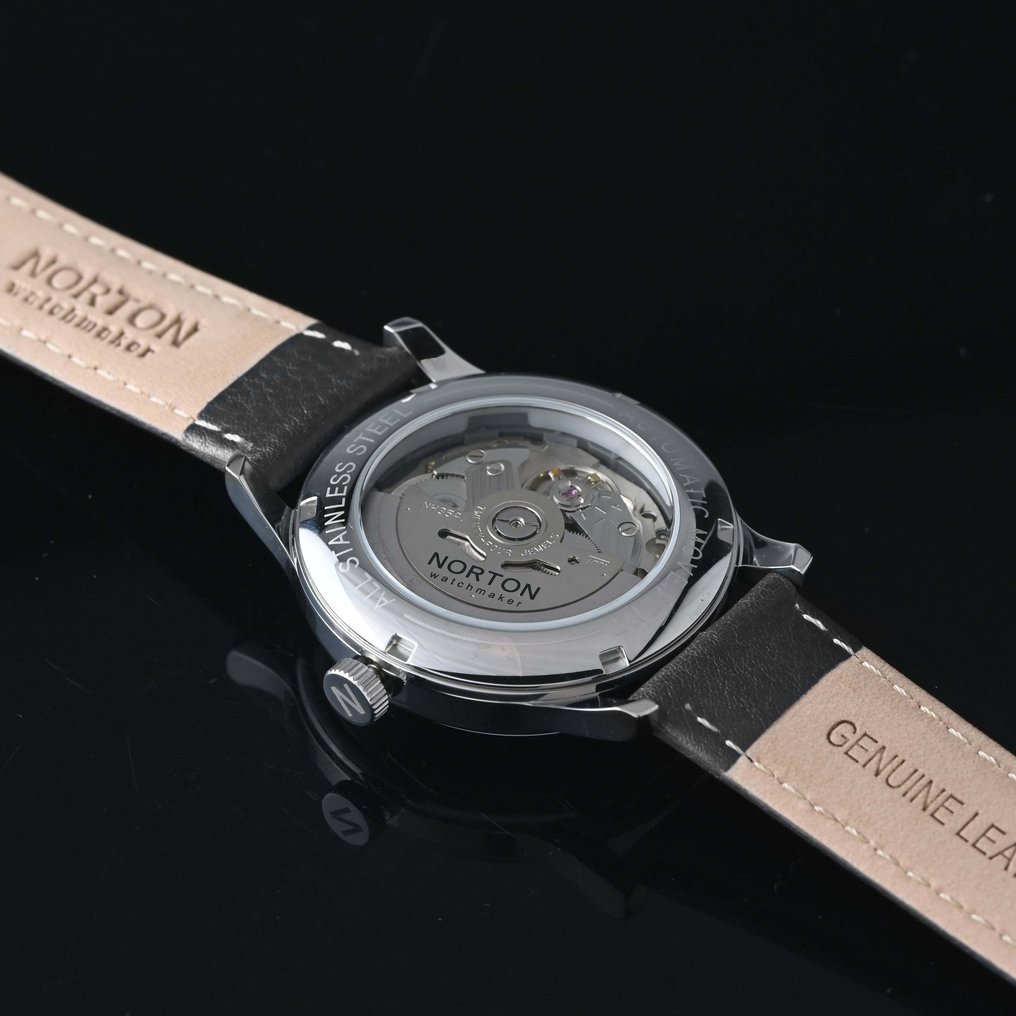 NORTON - Lucio - No Reserve Price - Unisex - 2025 #3.2