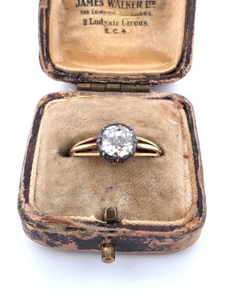 Anello - 12 kt Oro giallo, Argento Diamante (Naturale) #1.0