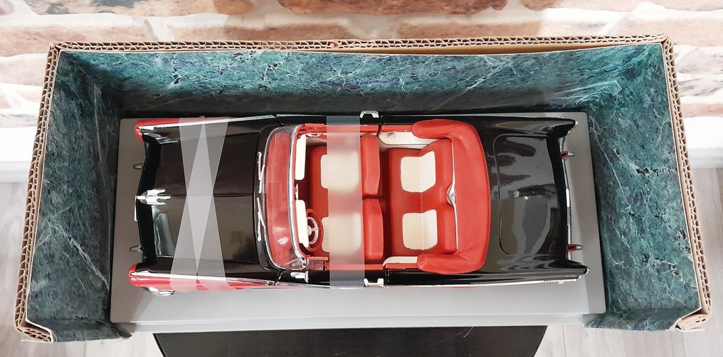 Ertl 1:18 - Modelbil - Ford Sunliner Convertible 1956 #3.2