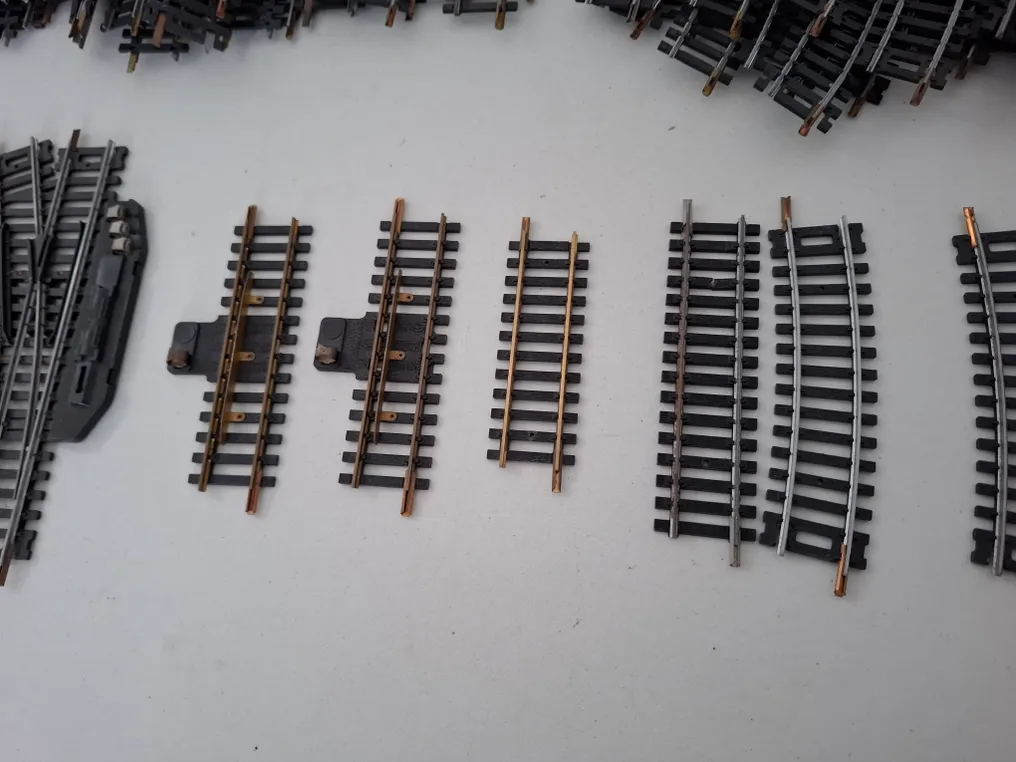 Lima H0 - Model train tracks (100) - 100-piece package of rails and switches #4.3