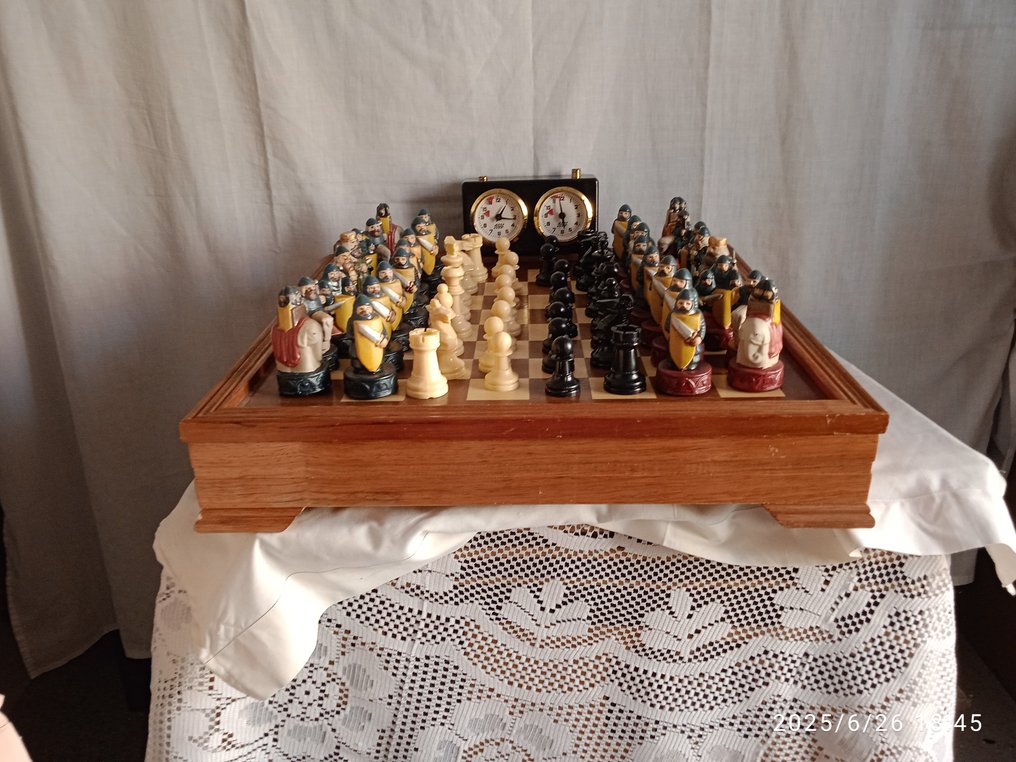 Set di scacchi - legno, pasta, metallo e porcellana #2.1