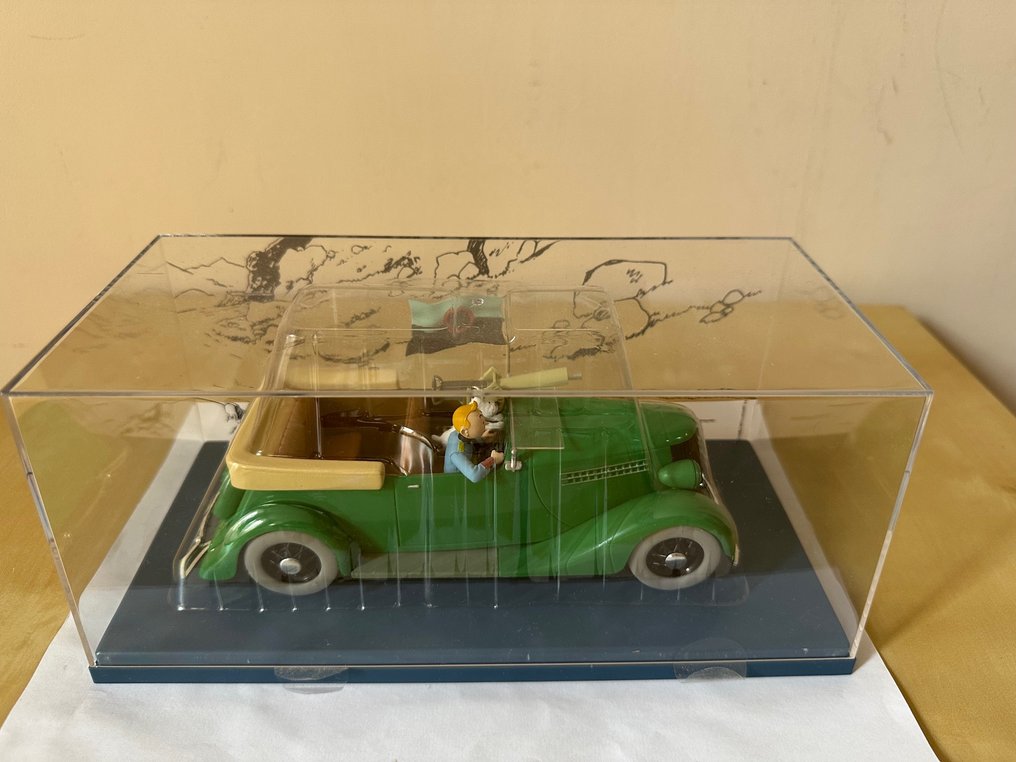 Moulinsart - Hachette - Tintin - Modèle 1/24e - L'Auto-Mitrailleuse - N°12 L'Oreille Cassée #1.0