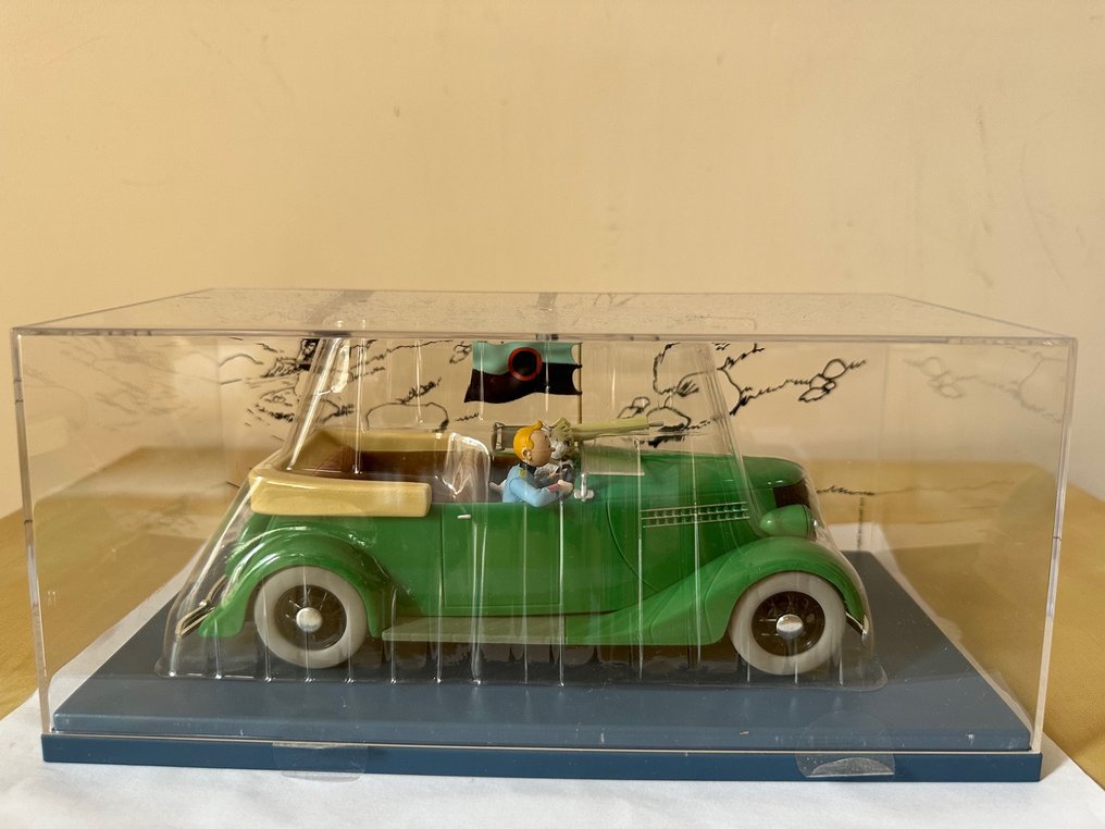 Moulinsart - Hachette - Tintin - Modèle 1/24e - L'Auto-Mitrailleuse - N°12 L'Oreille Cassée #1.0