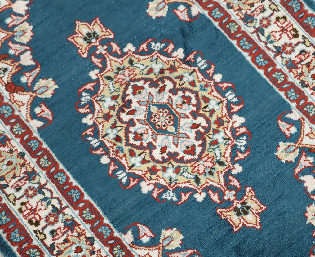 Eleganza turca in seta pregiata, tappeti di seta Kayseri - Tappeto - 61 cm - 37 cm - Due tappeti di seta di Kayseri #4.3