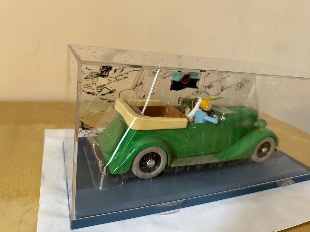 Moulinsart - Hachette - Tintin - Modèle 1/24e - L'Auto-Mitrailleuse - N°12 L'Oreille Cassée #2.1