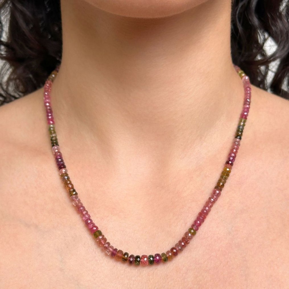 Multicolored natural tourmaline necklace with banded design, featuring a faceted tiered roundel. closure in 750‰ yellow gold, ø 3.5/5.5 mm, approximately 45 cm, 18 karat- 14 g - (1) #1.0
