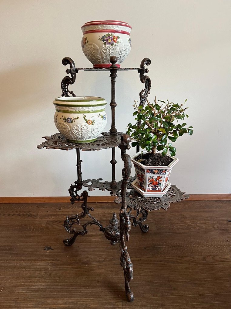 桌子 - 铸铁 - 艺术新潮房屋与花园 #1.0