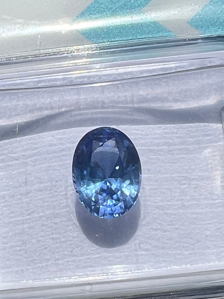 蓝色 蓝宝石  - 1.20 ct - 国际宝石研究院（IGI） #2.1