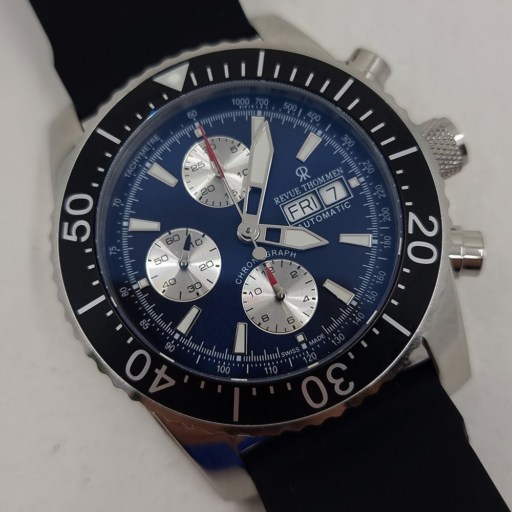 Revue Thommen - Diver’s Day-Date Chronograph - 17030.6525 - Men - 2020+  #1.0