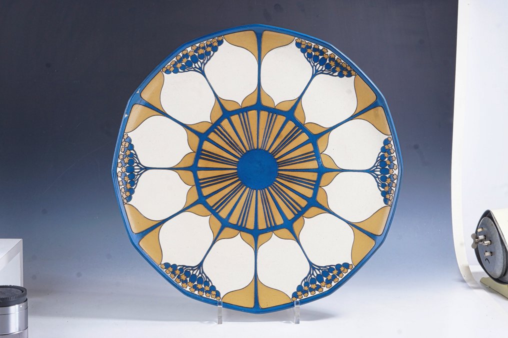Villeroy & Boch Mettlach - Fuente - Gran plato en Jugendstil, modelo 2960 • 1905 a 1909 • diámetro 38 cm - Gres #2.1