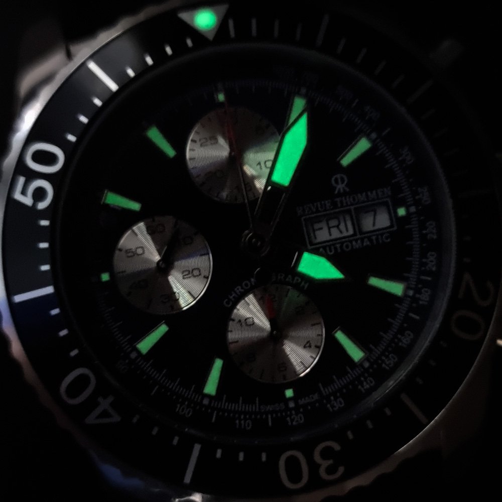 Revue Thommen - Diver’s Day-Date Chronograph - 17030.6525 - Men - 2020+  #4.3