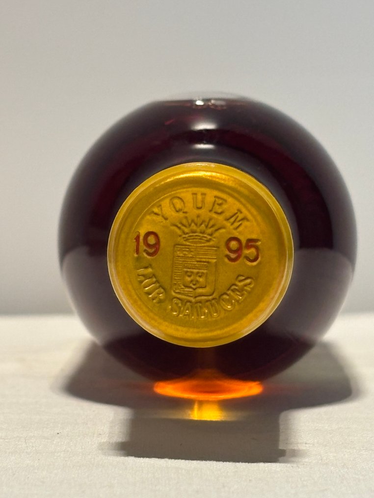 1995 , 1996, 1998, 1999 x2, 2004 Château d'Yquem - Sauternes 1er Cru Supérieur - 6 Half Bottles (0.375L) #4.3