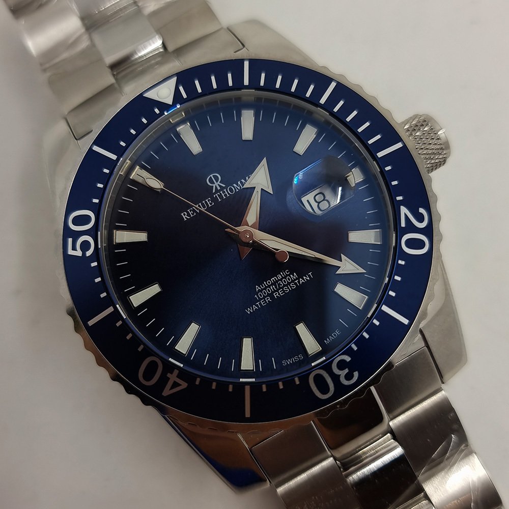 Revue Thommen - Diver’s Date - 17030.2135 - Men - 2020+ #1.0