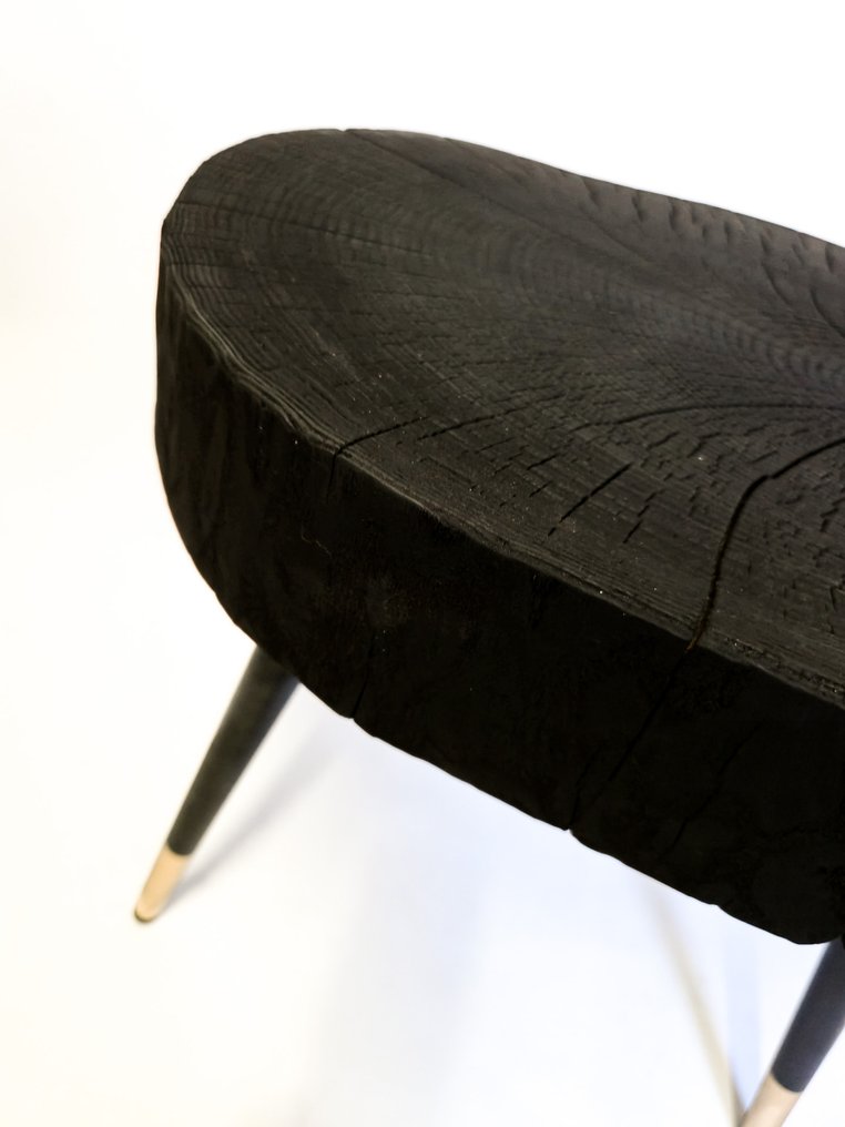 THE FOREST Art & Woodworking Studio - Sofabord - Ask - Unikt håndlavet #2.1