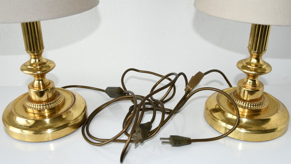 Table lamp (2) - Beautiful set of chic French brass gold-colored table lamps with fluted shaft - H 43 cm - Brass, Metal, Steel #3.2