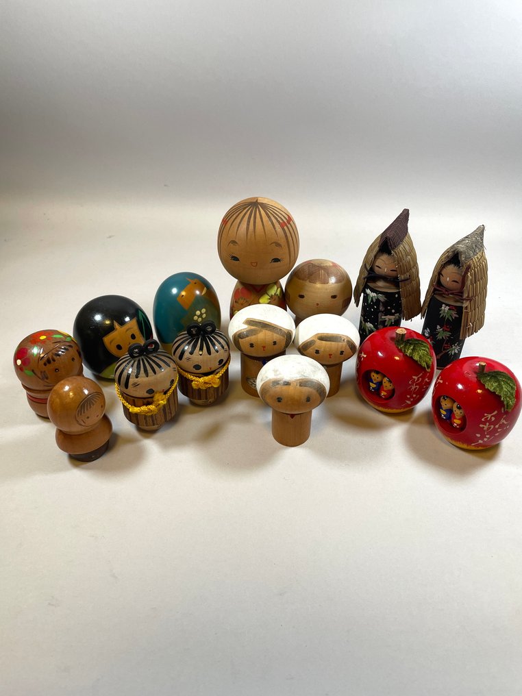 精湛工艺：传统木屐娃娃 - 木 - 日本 - 1900-2000 #1.0