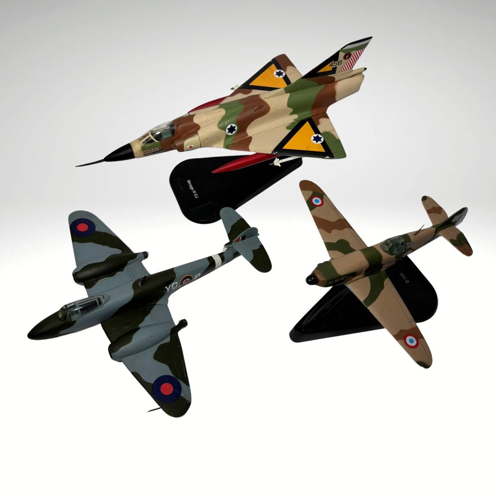 1:100 - Modelfly  (3) - Dewoitine D.520, Mirage III CJ, Gloster Meteor F.1 #1.0