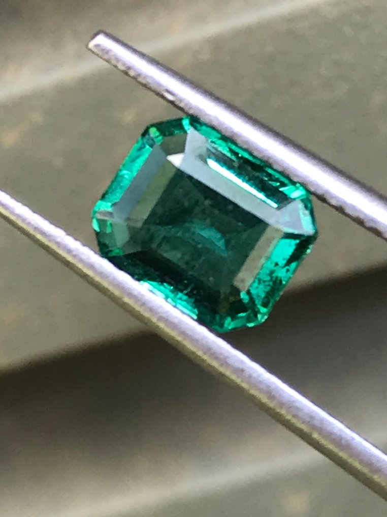 1 pcs 绿色 祖母绿 - 1.58 ct - 国际宝石研究院(IGI) - 无底价 #1.0