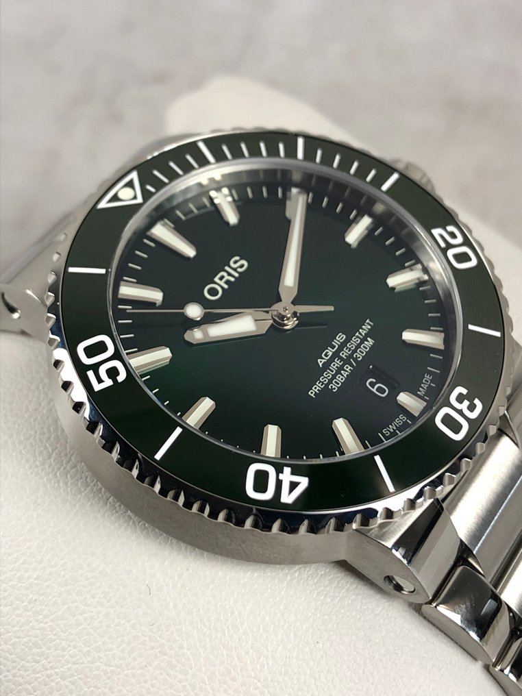 Oris - Aquis Automatic - Ingen reservasjonspris - 01 733 7766 4157-07 8 22 05PEB - Herre - 2020+ #1.0