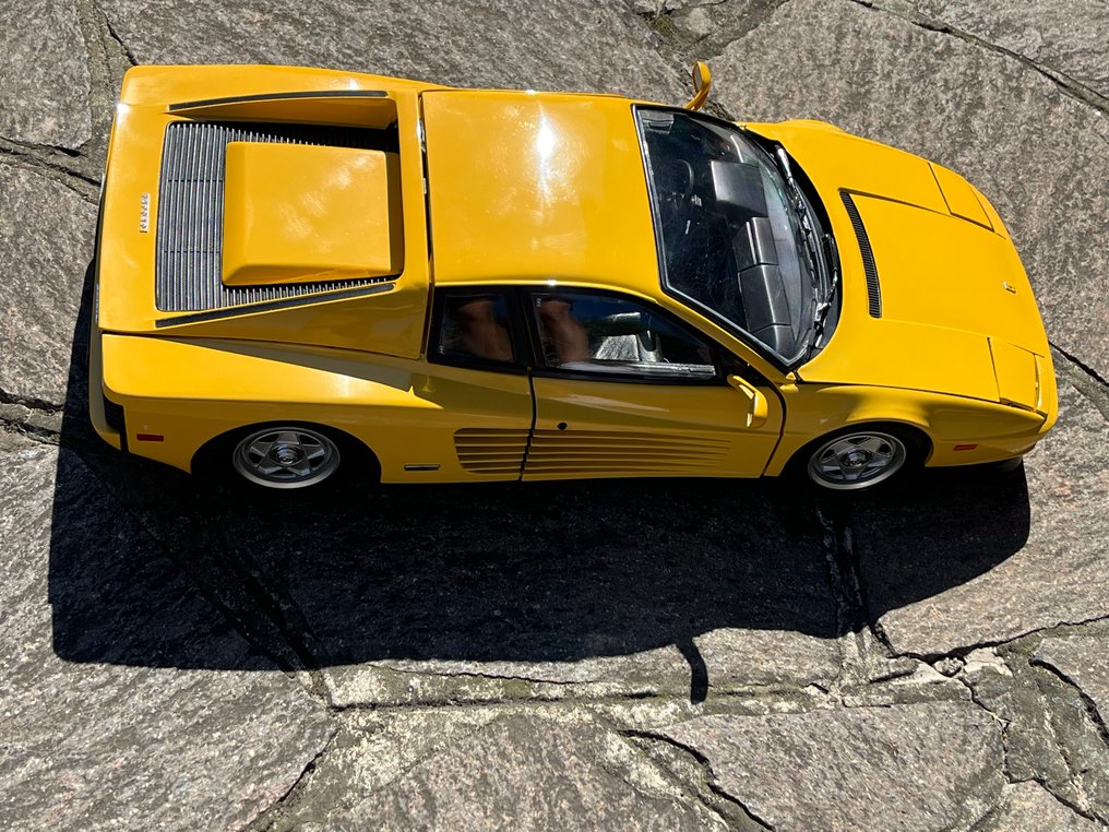 Pocher 1:8 - Modellino di auto - Ferrari Testarossa Yellow - Ferrari Testarossa K63 Giallo #4.3
