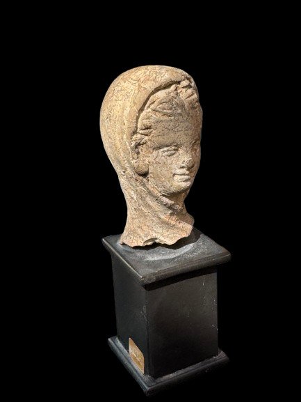 Ógörög Terrakotta Leplezett fejű nő. Spanyol exportengedély. - 6.5 cm #2.1