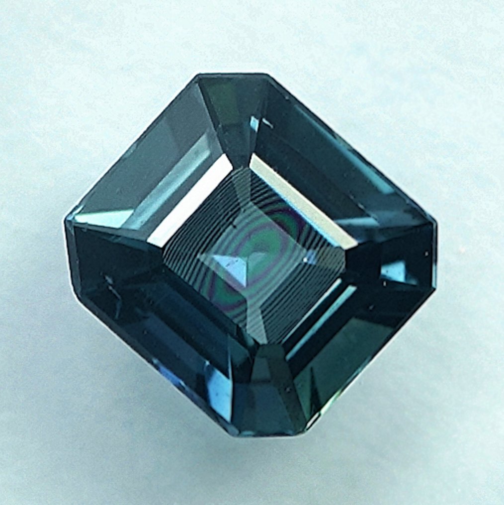 Nincs minimálár - 1 pcs Kék, Zöld Zafír - 0.79 ct - Nemzetközi Gemmológiai Intézet (IGI) #2.1