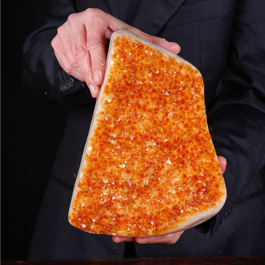 顶级品质 Madeira Quartz Druse - 天然深色 - 免费形态黄水晶石英 - 高度: 246 mm - 宽度: 194 mm- 2838 g #1.0