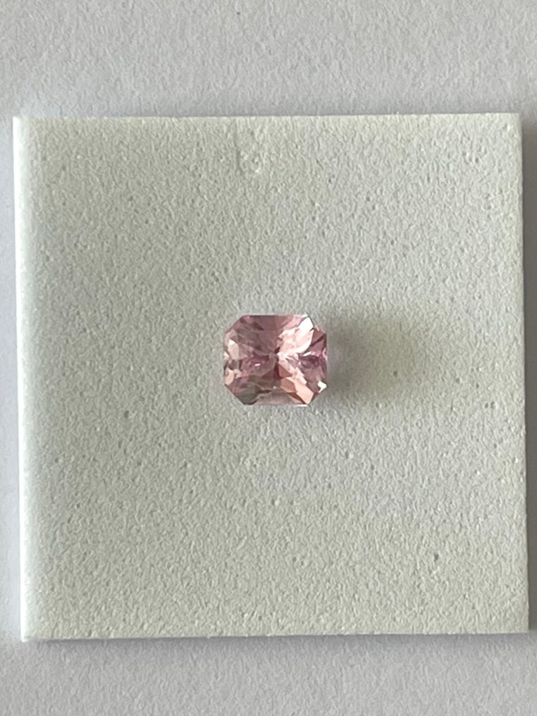 1 pcs Rosa, Arancione Zaffiro padparadscha - 1.07 ct - Instituto Gemólogico Español (IGE) #1.0