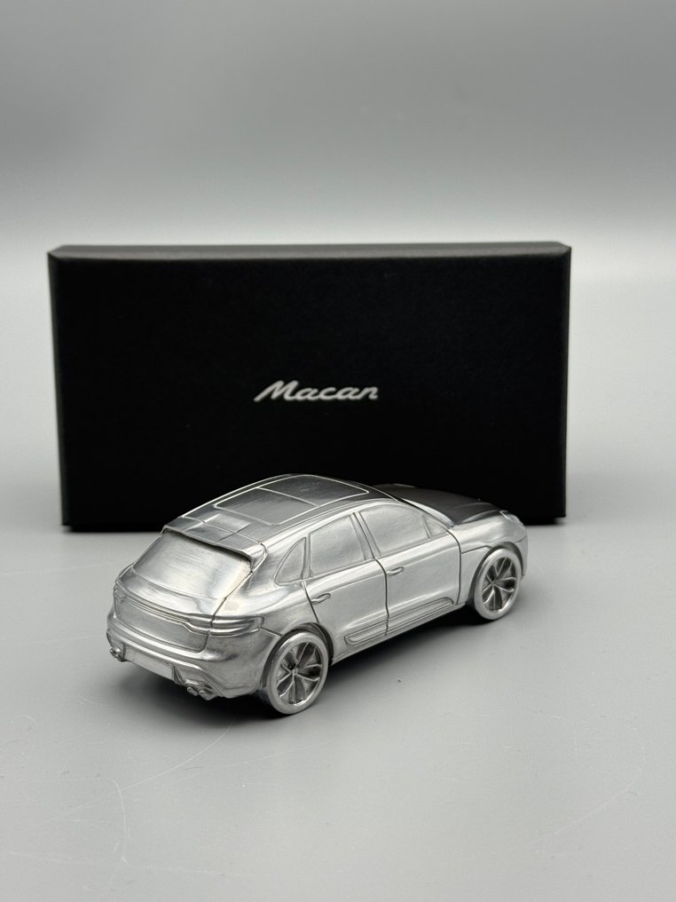 保时捷 Macan III 镇纸 - Porsche #2.1