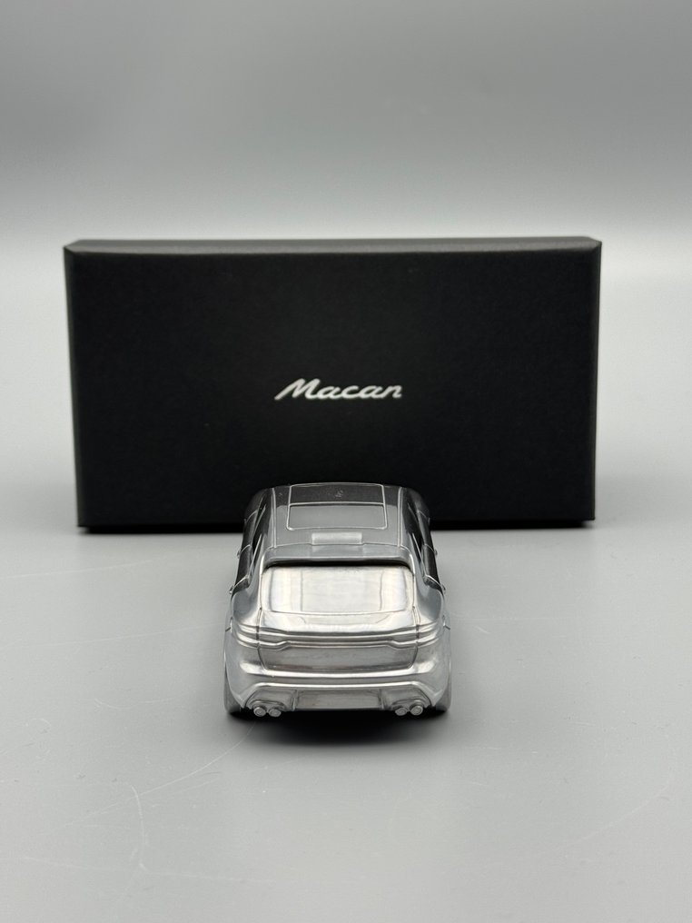 保时捷 Macan III 镇纸 - Porsche #1.0