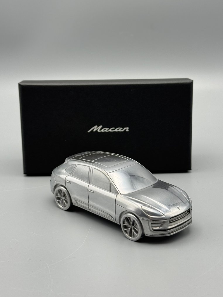 保时捷 Macan III 镇纸 - Porsche #3.2