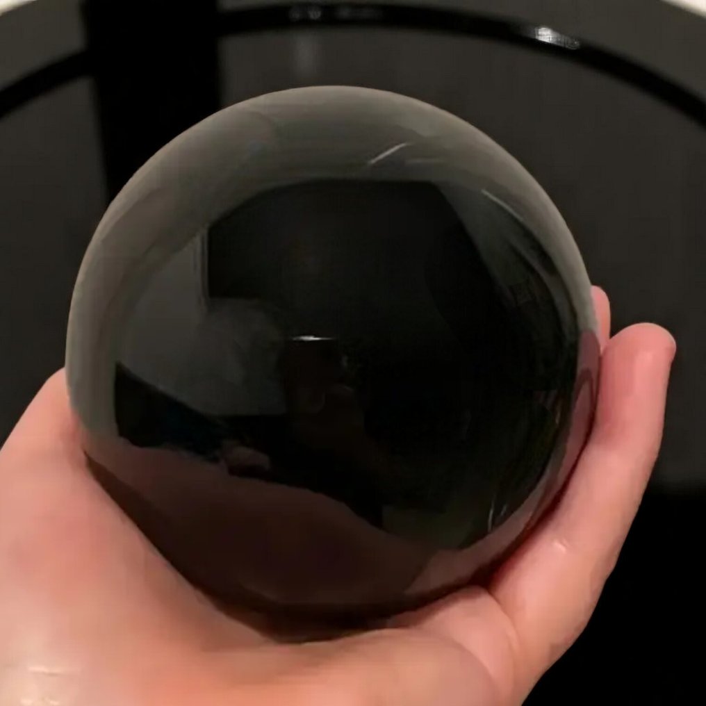 Sphere in Black Obsidian – Mexico - Height: 95 mm - Width: 95 mm- 1110 g #2.1