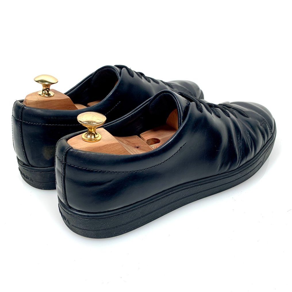 Prada - Low-top trainers - Size: EU 42 #3.2