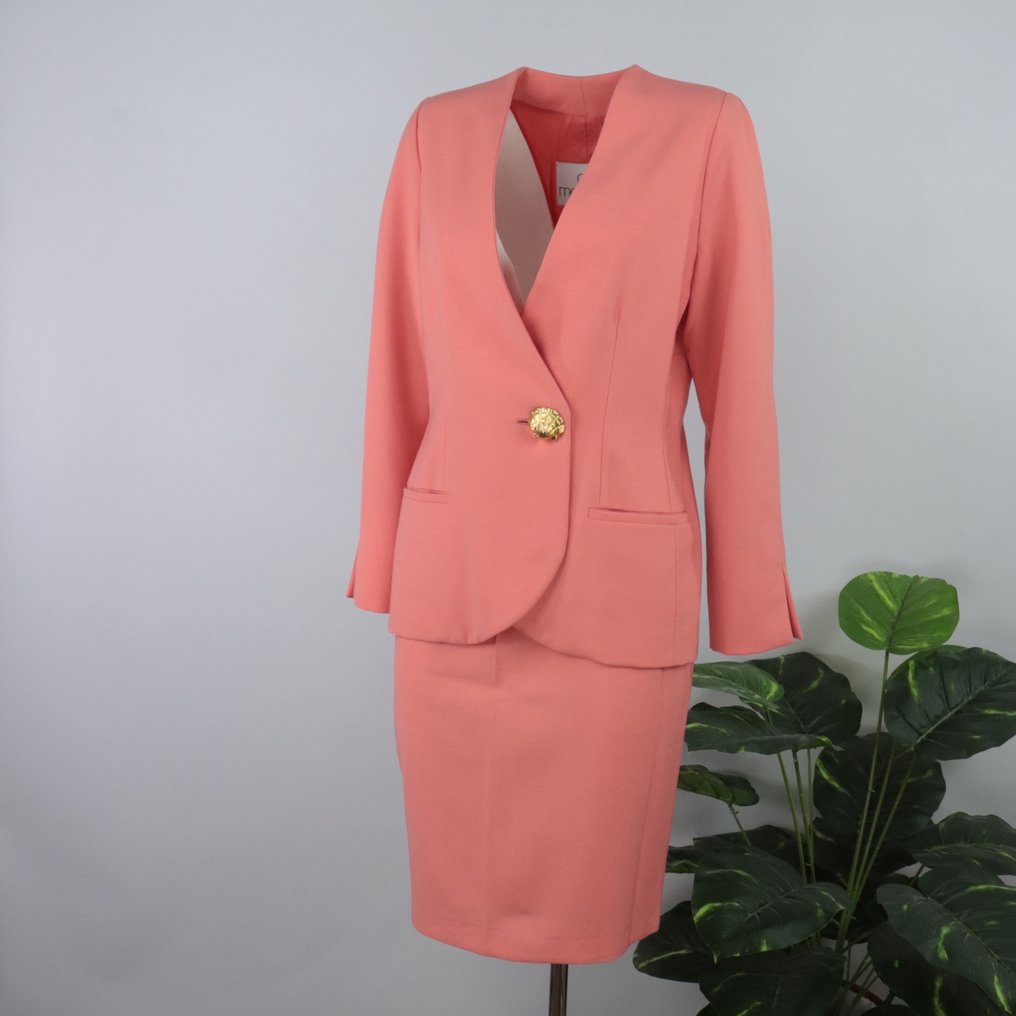 Gai Mattiolo - Garnitur damski #1.0