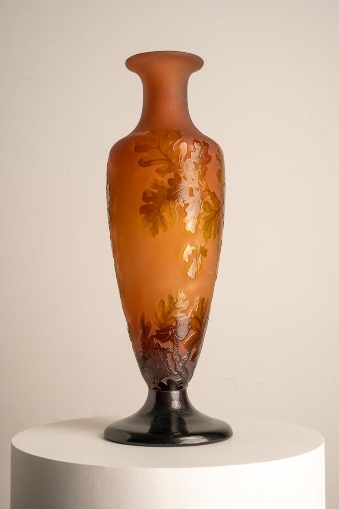 Emile Gallé - Emile Gallé - Maljakko - Lasi - Lyhdyt ja lehdet. #4.3