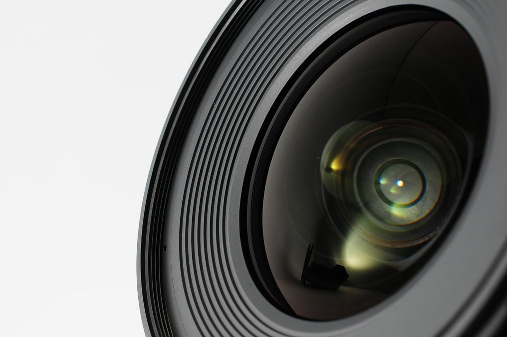 Nikon AF-S DX Nikkor 3.5-4.5/10-24mm G ED [#337] Camera lens #3.2