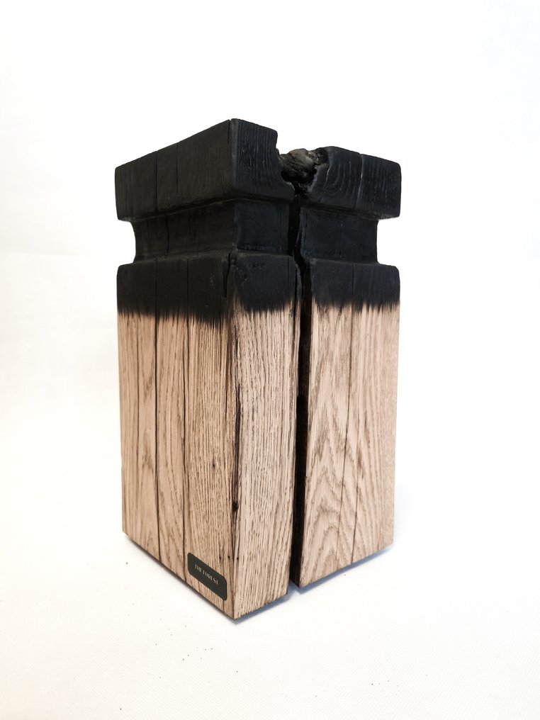 THE FOREST - Side table - Shou Sugi Ban - Oak - Handmade #1.0