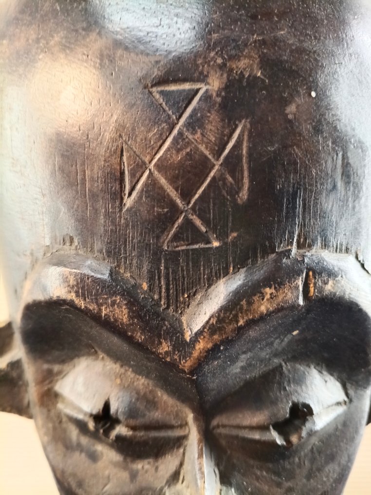 Mask - Chokwe - Angola - Japanese language #2.1