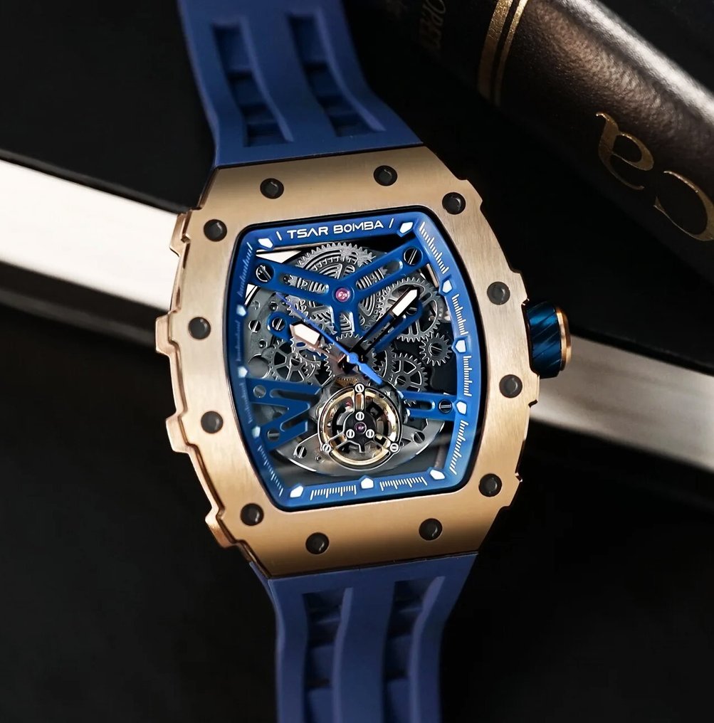 Tsar Bomba - Automatic - Sapphire - Gold - Open Heart Skeleton - New - Ingen reservasjonspris - Herre - 2025 #1.0