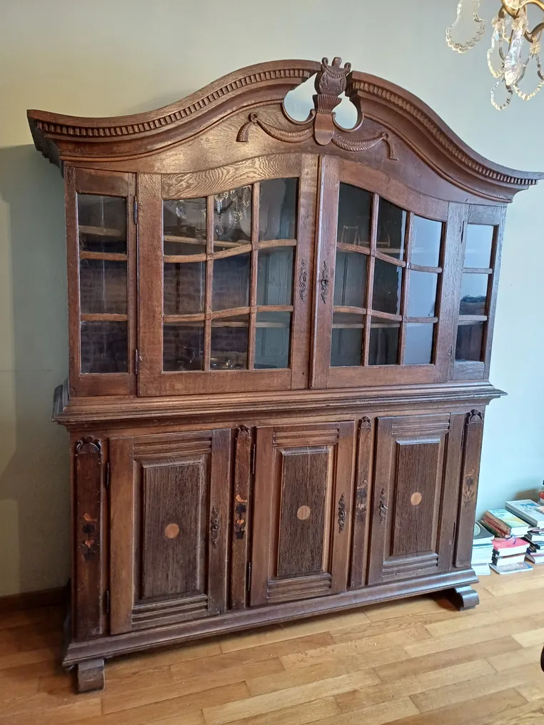 Display cabinet - Oak #1.0