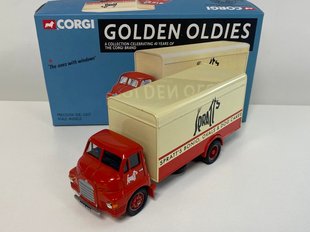 Corgi 1:43 - Camión a escala - Bedford S "Spratt's" - ¡Modelo superbe en edición limitada, agotada y numerada, 5439 de 10,000 ejemplares en el mundo! #1.0