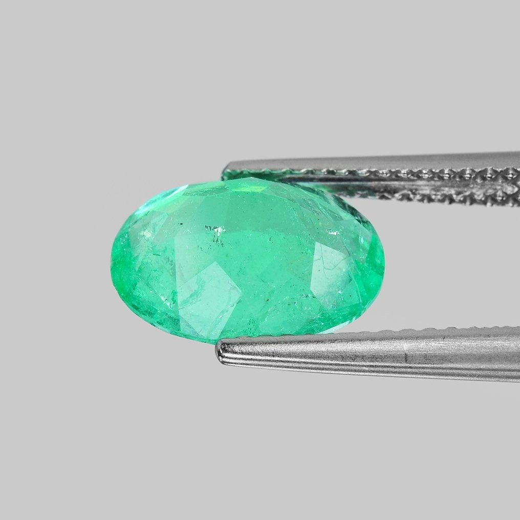 绿色 绿柱石  - 2.46 ct - 国际有色宝石协会（ICA GemLab） #3.2