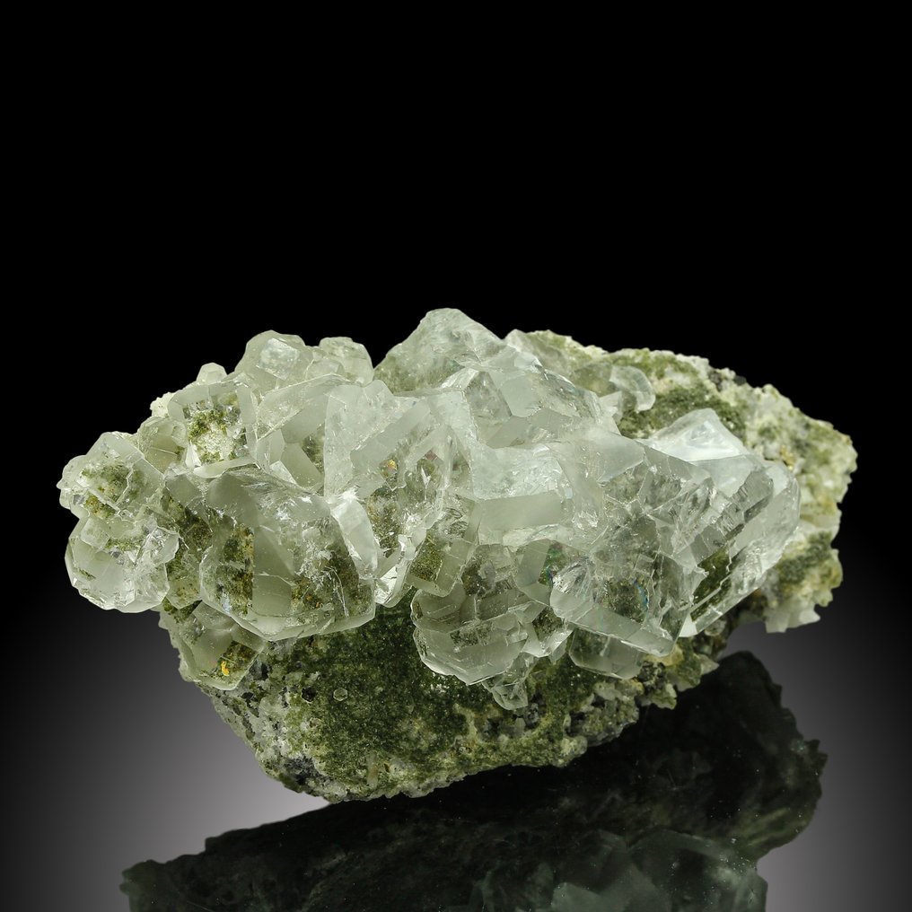 PERFEKT! ICE Cube FLUORIT, Chalcopyrit-Quartz Kristalle auf Muttergestein - Höhe: 10 cm - Breite: 4.5 cm- 180 g #1.0