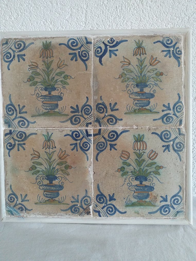 Αντίκες Πλακάκι (4) - Bloementuil στολίδι. - Αντίκες - 1600-1650  #1.0