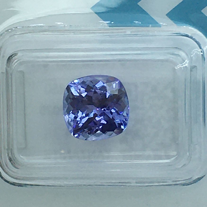 没有保留价 - 1 pcs  紫罗兰色 坦桑石  - 2.87 ct - 国际宝石研究院（IGI） - 8mm 方形切割坦桑石 #1.0
