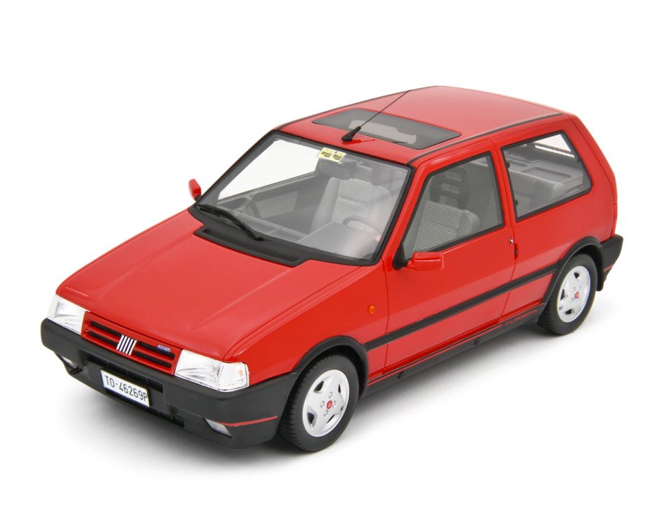 Laudoracing 1:18 - Model sedan - Fiat Uno Turbo 1.4 i.e. 1990 Red - LM200E #1.0