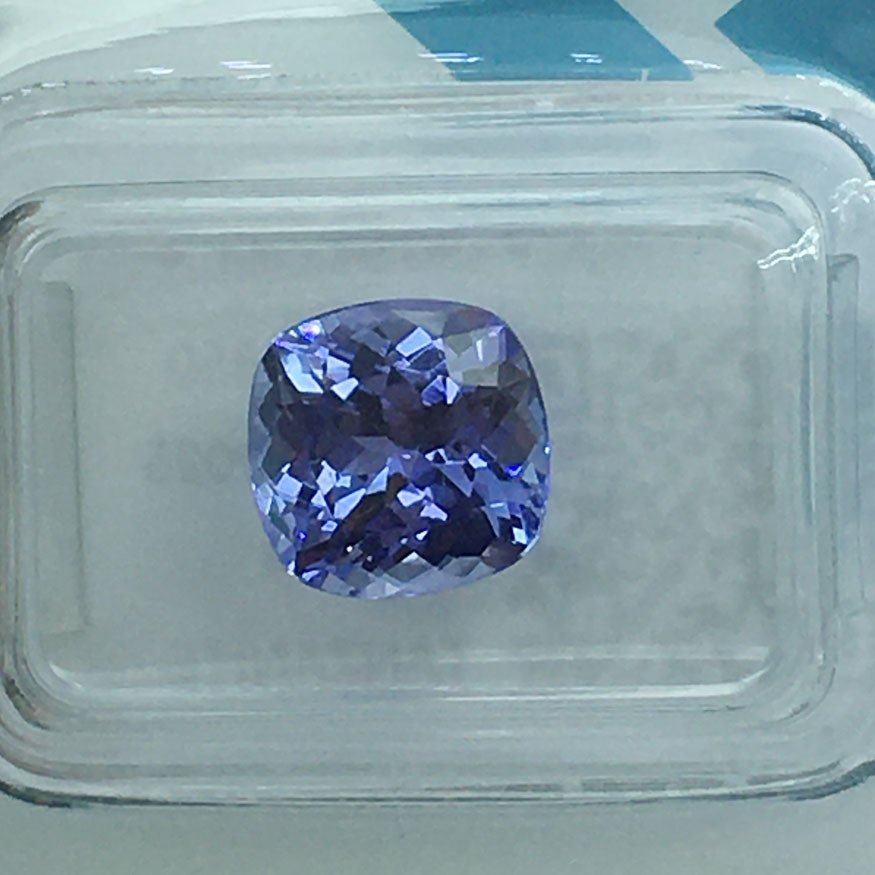 没有保留价 - 1 pcs  紫罗兰色 坦桑石  - 2.87 ct - 国际宝石研究院（IGI） - 8mm 方形切割坦桑石 #2.1