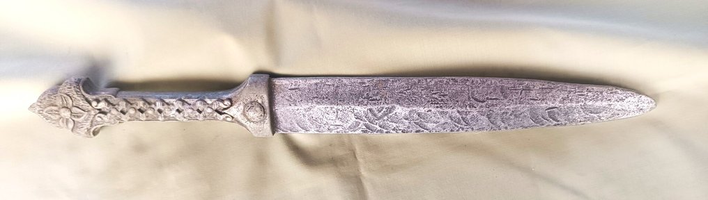 金屬, 复制品 劍  (沒有保留價) #4.3