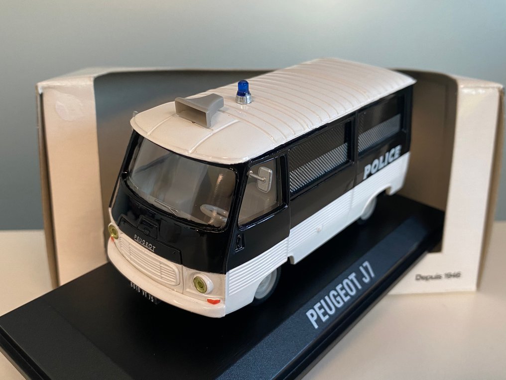 Norev 1:43 - Model furgonetă - Peugeot J7 Police 1965 - Superb model în ediție limitată și epuizată #1.0