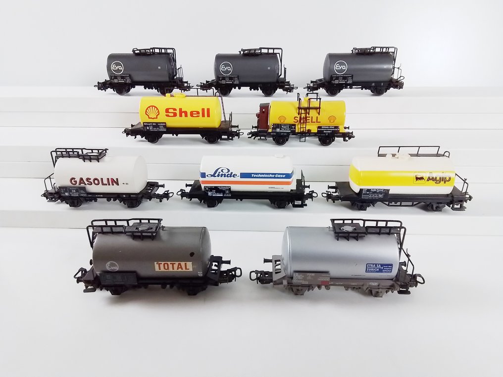 Märklin H0 - Model train (10) - 10 tanker wagons #1.0